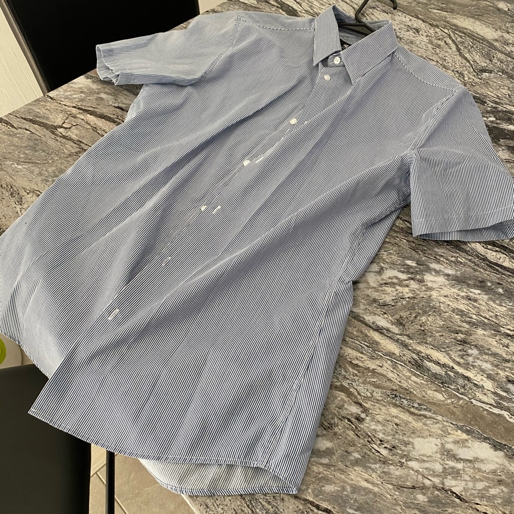 H&M shirt sleeve